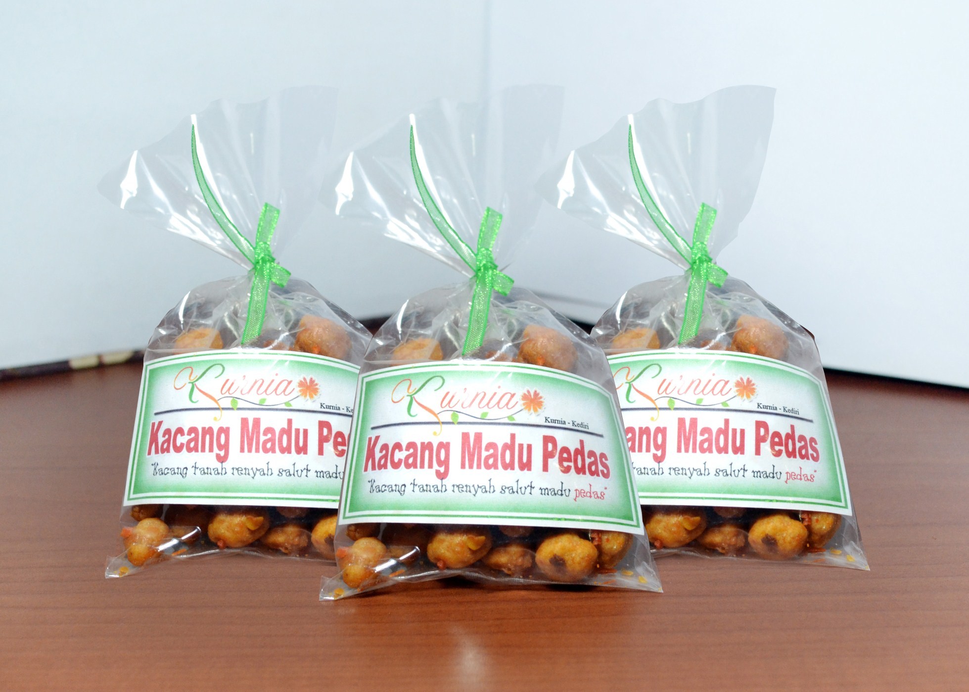 Kacang Madu Pedas (isi 3 bungkus @250 gr)