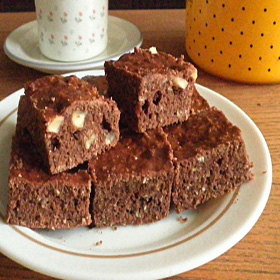 Brownies Almond Bakar