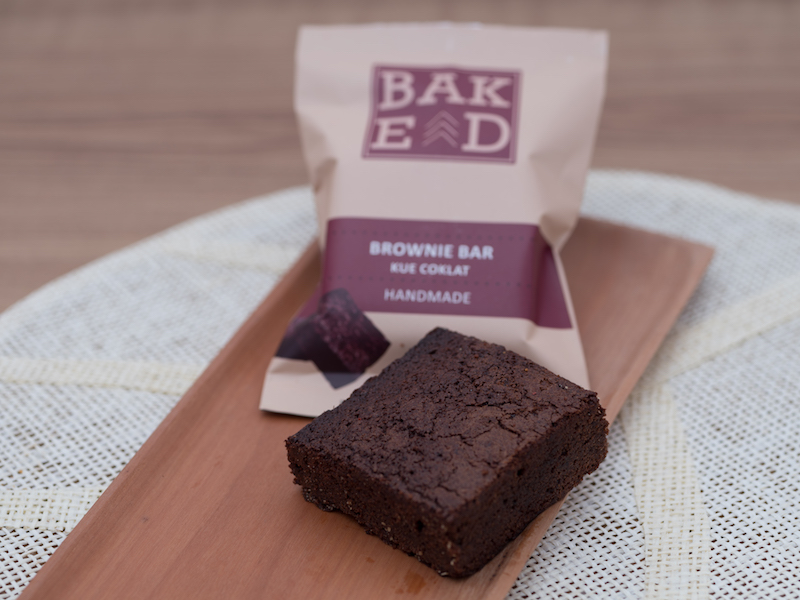 Classic brownie bar Baked ID (Isi 4 Pouch)