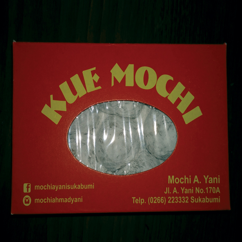 Mochi Isi Kacang Tanah (Aroma Pisang Ambon ( @ Isi 21 )