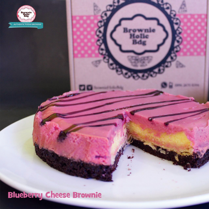 BLUEBERRY CHEESE BROWNIES